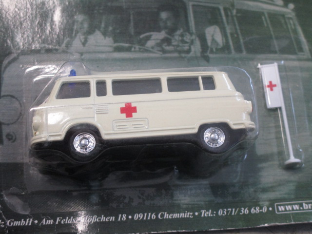 DDR-Fahrzeugmodell Barkas B1000, Krankenwagen, 1:43