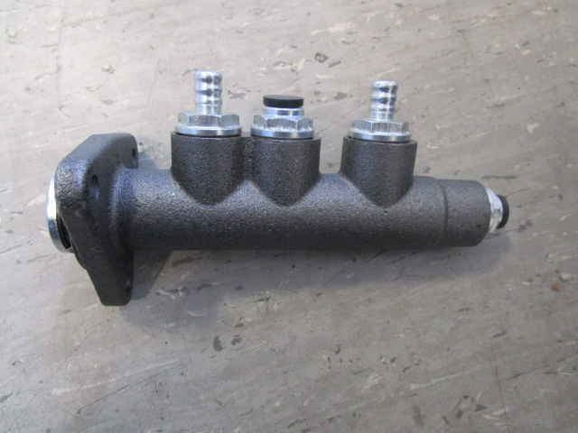 Hauptbremszylinder 2-Kreis, Neuteil, Barkas 2-Takt