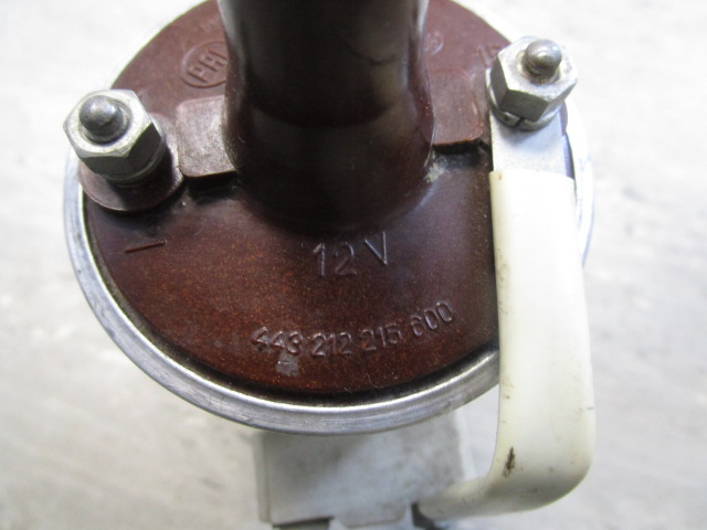 Zündspule 12 V, Skoda 105, 120 ( mit Vorwiderstand ), 443 212 215 600