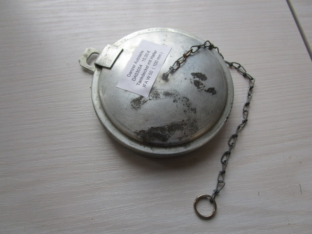 original Tankdeckel IFA W50 mit Halterung ( 100 mm )