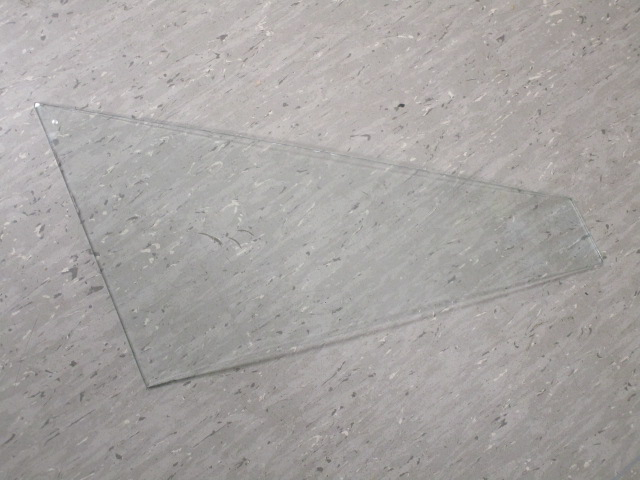 Seitenscheibe hinten rechts, Wartburg Limousine, 353 / 1.3