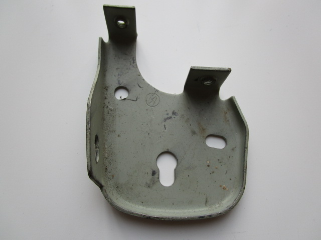Stoßstangenhalter Trabant 601, hinten links