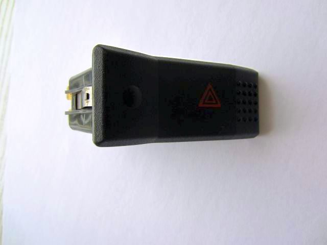 Schalter Warnblinkanlage Wartburg 1.3