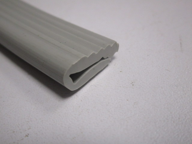 PVC-Profil Kotflügel , Länge 10 cm