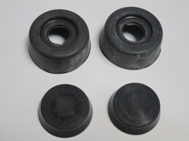 Manschettensatz für RBZ BARKAS/ Wartburg  hinten