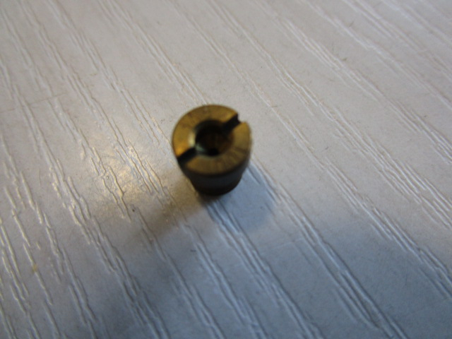 Vergaserdüse 100, M6