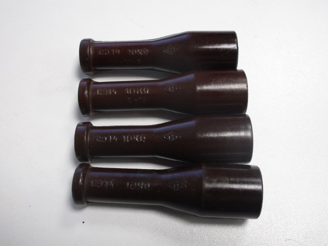 4 Stück Kerzenstecker C314, 10 kOhm, Bakelit