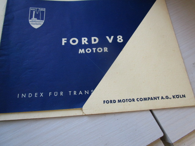 "Ford V8- Motor "
