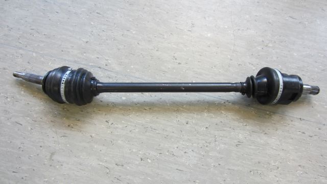 Doppelgelenkwelle Wartburg 1.3, regeneriert, lang, rechts