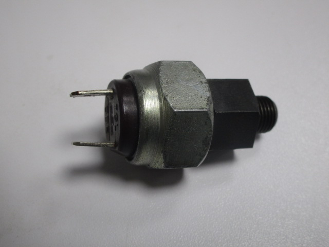 Bremslichtschalter Trabant 1.1  8640.7/1