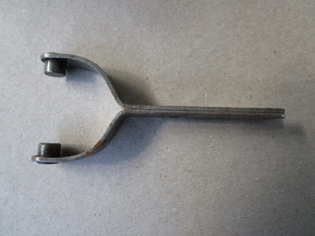 Gabel für Anlasser 8202.11-003