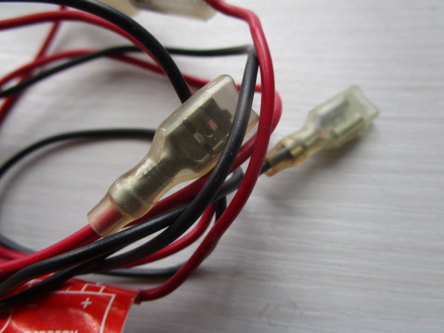 2 Stück Batteriekabel
