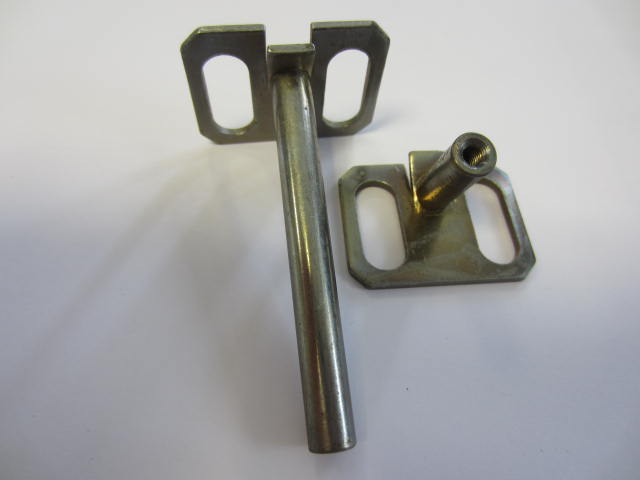 Befestigungs-Set für Rückleuchten W 311/ Barkas Bus